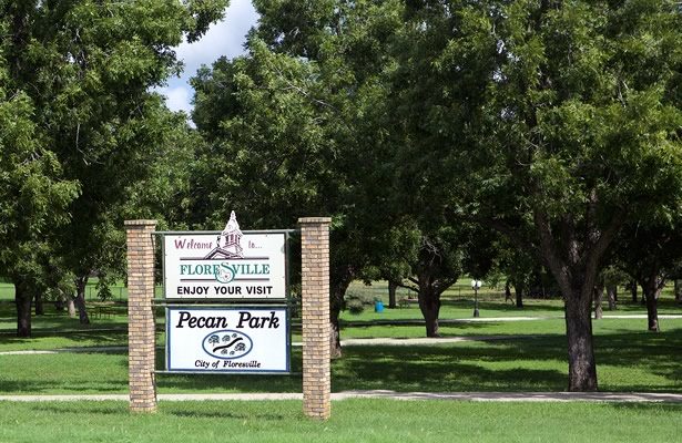 Pecan Park, Floresville, Texas