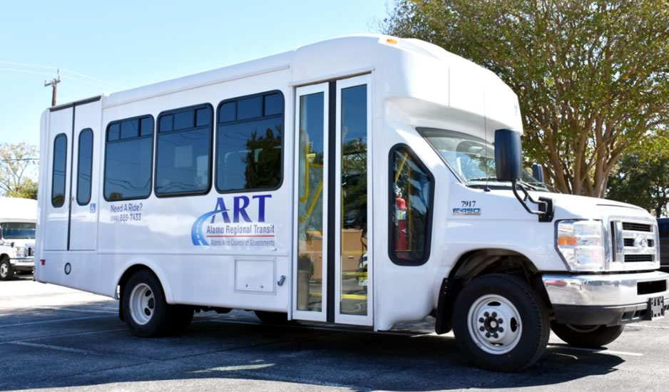 Floresville Connect ART bus